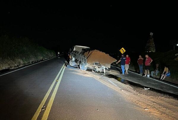 Liberan a conductor de camión involucrado en accidente fatal en Itapopó