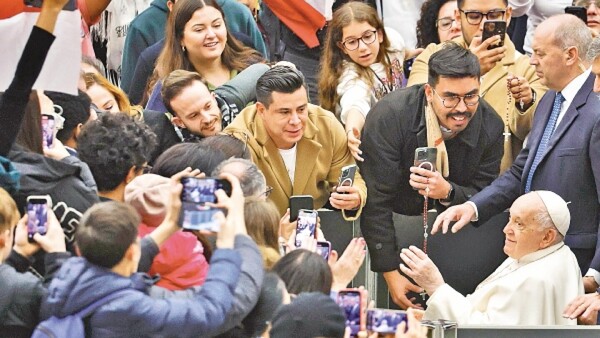 “Con el diablo no se dialoga”, advierte el Papá