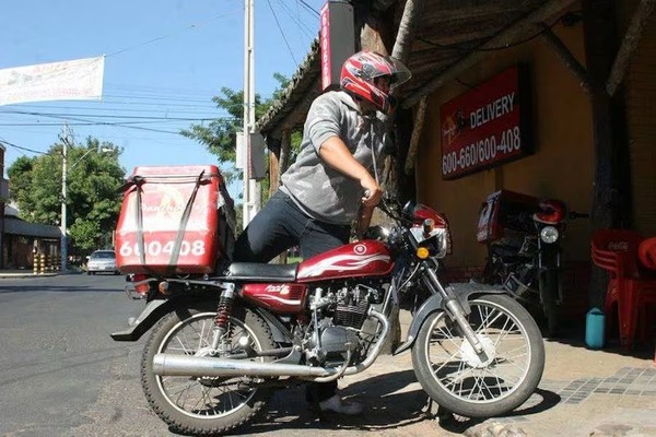 Temporada alta: motos deliverys garantizan servicio normal en fiesta de Año Nuevo - ADN Digital