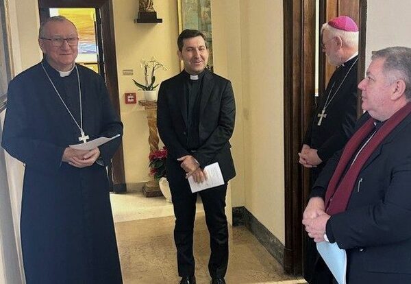 Presidente saluda designación de nuevo nuncio apostólico en Paraguay - .::Agencia IP::.