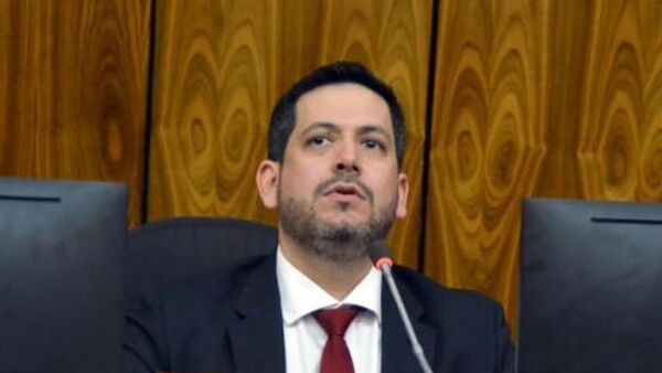 "No existen casos de nepotismo en Diputados", he'i
