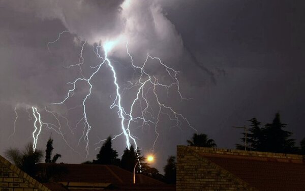 Emiten alerta por tormenta en 9 departamentos