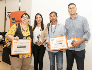 Premio Itaú de Cuento Digital anuncia a los premiados de la 13º edición · Radio Monumental 1080 AM