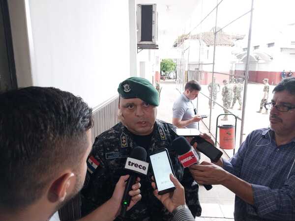 Presidente de la República condecora al subjefe del Grupo Lince héroe en el Operativo Veneratio