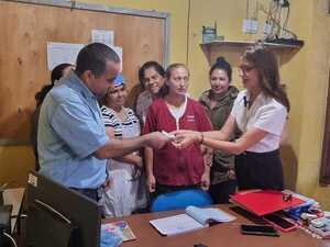 Hogar de Ancianos de Ayolas recibe importante aporte de la EBY