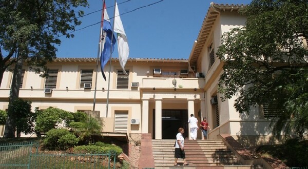 Tribunal de Cuentas impide que Salud pague al clan Ferreira más de G. 73 mil millones - La Tribuna