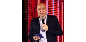 Puma Energy apuesta a la innovaci贸n y sostenibilidad con su nueva estaci贸n de servicios en Shopping Pinedo - Revista PLUS