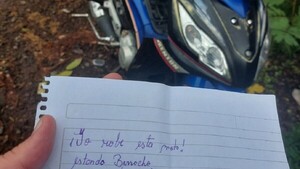 "Borracho" robó una motocicleta y la devolvió con una carta