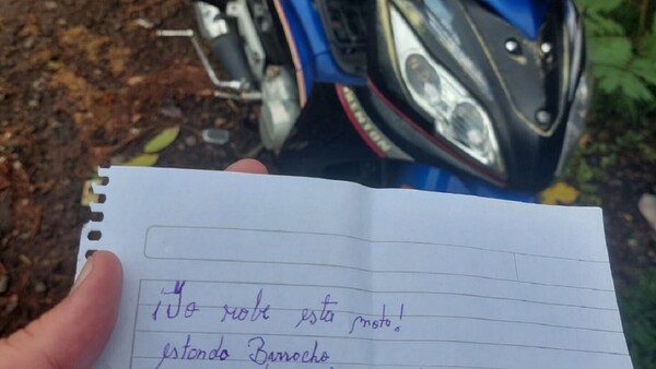 "Borracho" robó una motocicleta y la devolvió con una carta
