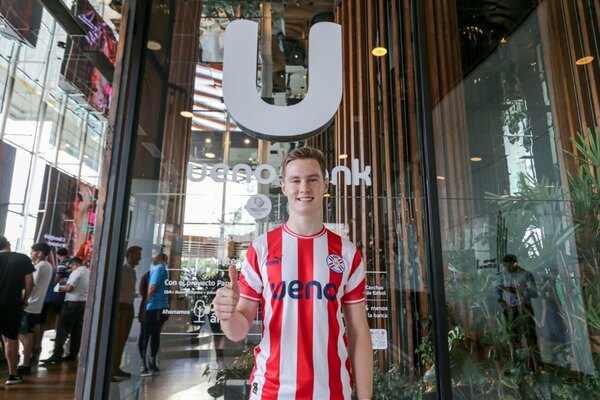 Versus / Joshua Duerksen recibe otro importante apoyo con miras a la temporada 2024 de la Fórmula 2