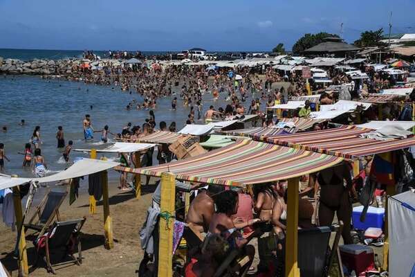 Atención con las infecciones: advierten sobre aguas contaminadas y piletas de concentración masiva - Nacionales - ABC Color