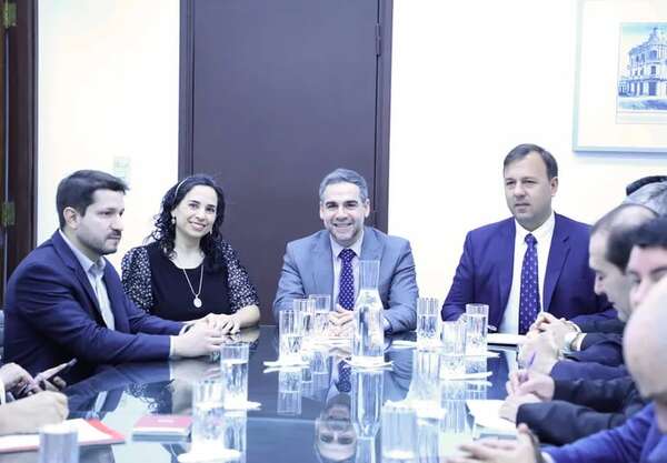 Hidrovía: Esperan que en 2024 se pueda armonizar gestión con Argentina - Nacionales - ABC Color