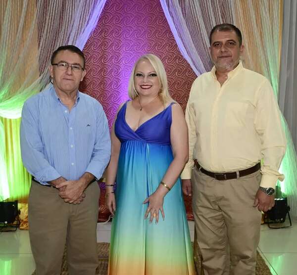 Cena de fin de año de la ADEIAEE - Sociales - ABC Color