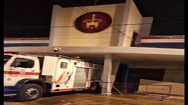 Cortocircuito genera incendio que fue controlado en un sector de Tacumbú - Noticias Paraguay