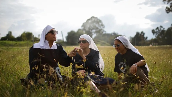 Las 'monjas' de la marihuana tratan de arrebatar los cultivos a los narcos mexicanos