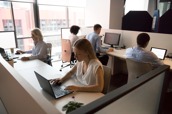 Privilegios de trabajar para el Estado: Código Laboral vs. Ley de Función Pública