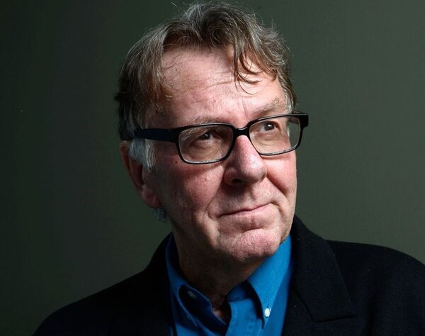 Muere el actor británico Tom Wilkinson