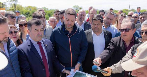 La Nación / Anuncian 100 nuevas viviendas y asfaltado