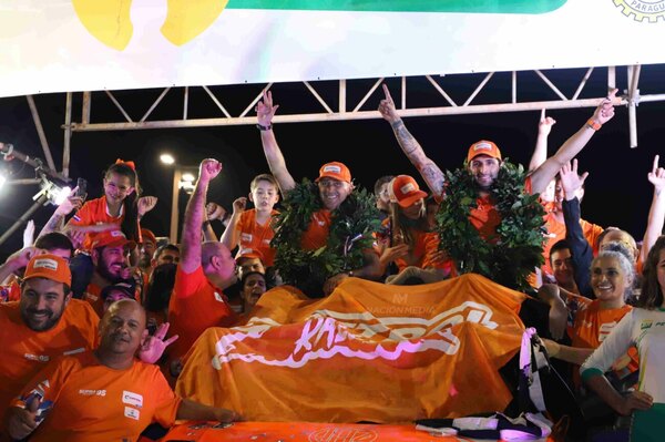 Versus / El nuevo elegido: La épica victoria de Alonso Zapag en un Chaco teñido de "naranja"