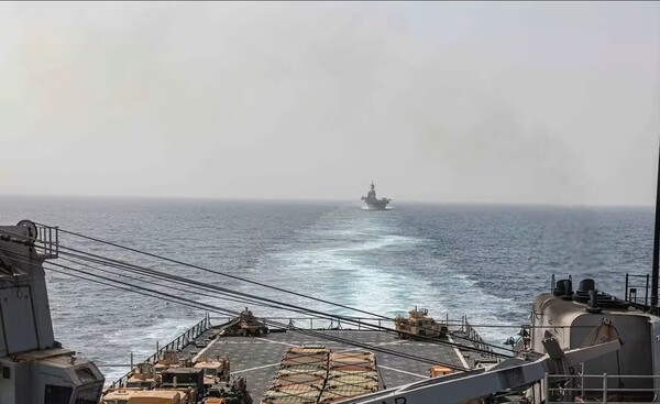 El ejército de EEUU hundió tres embarcaciones hutíes que atacaron a un portacontenedores en el Mar Rojo - Megacadena - Diario Digital