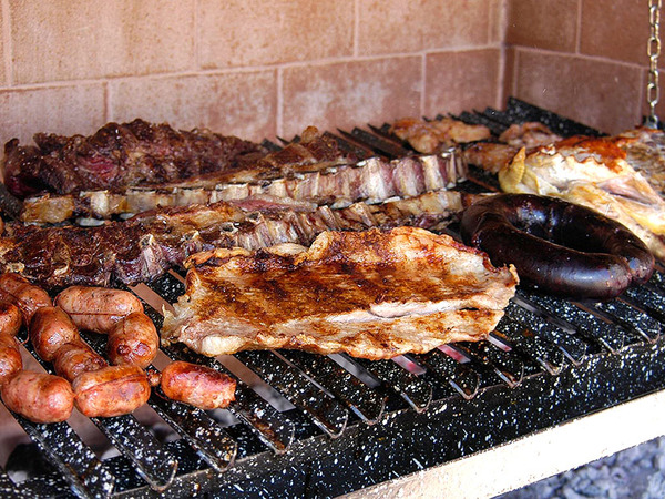 Fin de año saludable: consejos para disfrutar sin excesos alimenticios - Oasis FM 94.3
