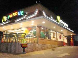 Grupo armado asaltó McDonald’s de Ciudad del Este - ABC en el Este - ABC Color