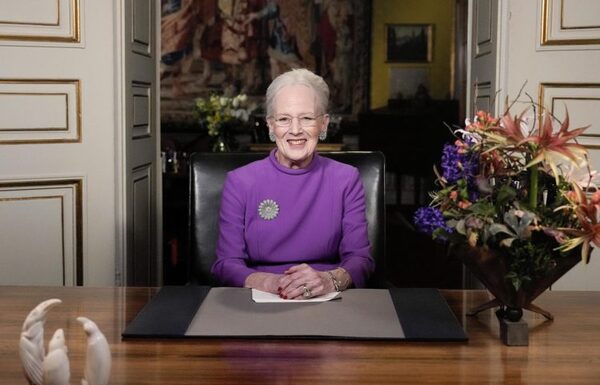 La reina Margarita II de Dinamarca anunció su abdicación tras 52 años de reinado