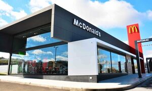 Grupo de malevos de la “pesada” asaltó un McDonald’s de Ciudad del Este