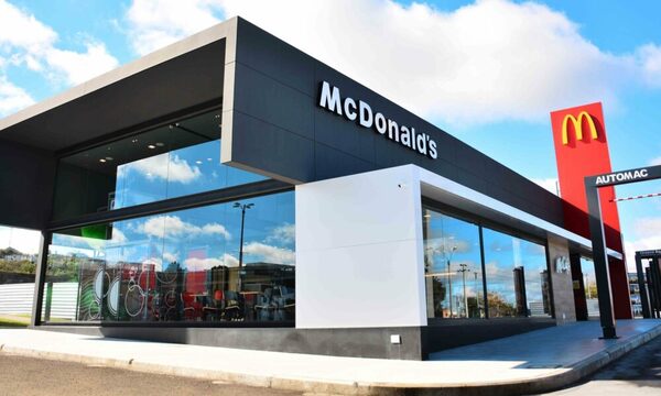 Grupo de malevos de la “pesada” asaltó un McDonald’s de Ciudad del Este