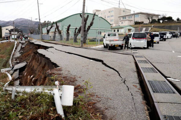 [VIDEO] El 2024 arrancó de la peor manera para Japón: terremoto de la gran siete y amenaza de tsunamis
