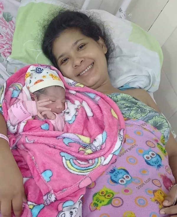 Primer nacimiento del año se dio en el hospital distrital de Capiata - .::Agencia IP::.