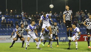 Versus / Fútbol paraguayo: El equipo que más centros lanzó en la temporada 2023