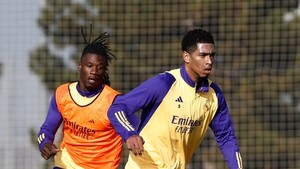 El Real Madrid arranca 2024 con un entrenamiento matinal