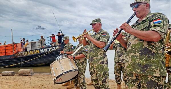 La Nación / Fin de una era: el Aquidabán quedará amarrado en el puerto Sanguinez