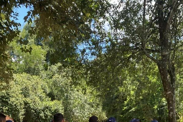 Se dio un chapuzón por Año Nuevo en un arroyo y desapareció