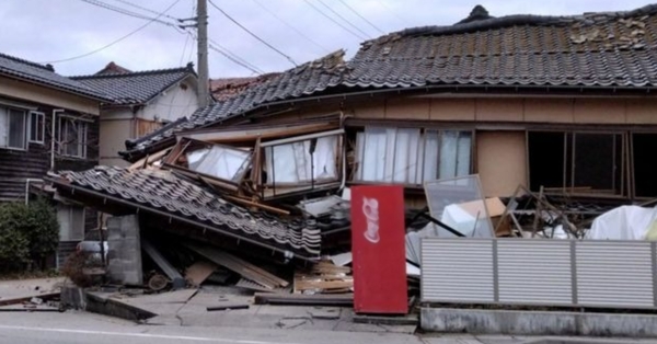 Japón: Terremoto dejó al menos seis muertos y alerta por tsunami sigue activa