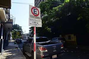 Desde hoy se paga estacionamiento tarifado en tres zonas de Asunción: todo lo que hay que saber - Nacionales - ABC Color