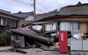 Videos del terremoto en Japón: casas y objetos desplomándose, pánico en las calles y temor al tsunami - Informatepy.com