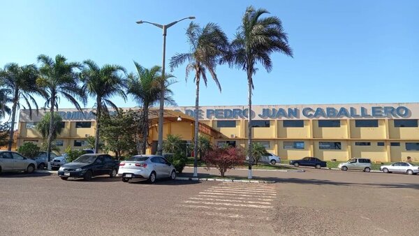 Mujer denuncia el hurto de G. 200 millones en bus de larga distancia - Radio Imperio 106.7 FM