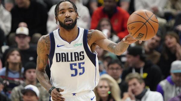 Los Mavericks y los Bucks empiezan 2024 con disgusto