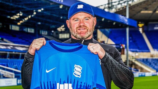 Birmingham City despide a Wayne Rooney
