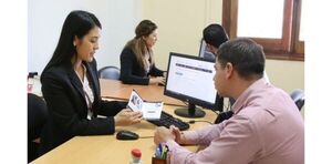 El Ministerio de Trabajo habilita canal para denuncias por incumplimiento de pago de aguinaldo - Revista PLUS