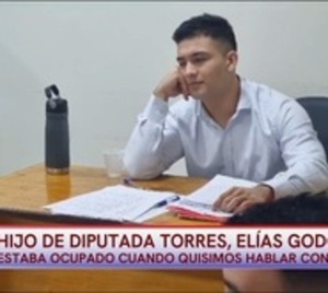 Hallan "trabajando" al hijo de diputada Roya Torres - Paraguay.com