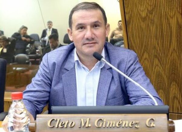 Diputado liberal pidió a sus hijas que renuncien a sus cargos en la cámara - ADN Digital