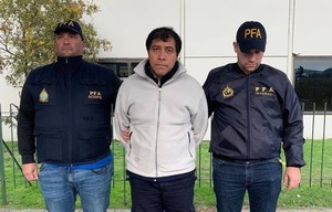 Ponen en libertad a violador serial: imputan a director de Tacumbú