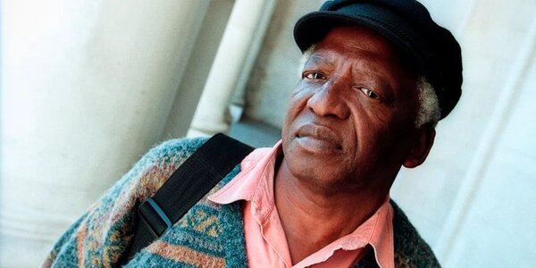 Muere Peter Magubane, un famoso fotógrafo sudafricano que cubrió el régimen del apartheid