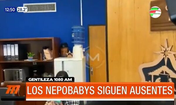 Los 'nepobabys' siguen ausentes y diputado pide a sus hijas que renuncien | Telefuturo