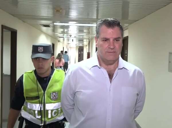 Aseguran que Peirano reparó daño de US$ 13 millones y le imponen donación de G. 150 millones - Nacionales - ABC Color