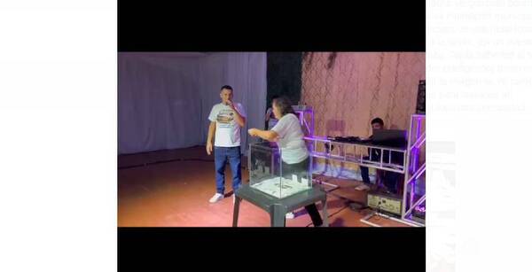 [VIDEO] Viralizan video de un supuesto "sorteo arreglado"