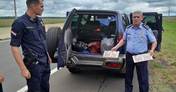 Recuperan en San José una camioneta denunciada cómo robada en zona de Ñemby - Noticiero Paraguay